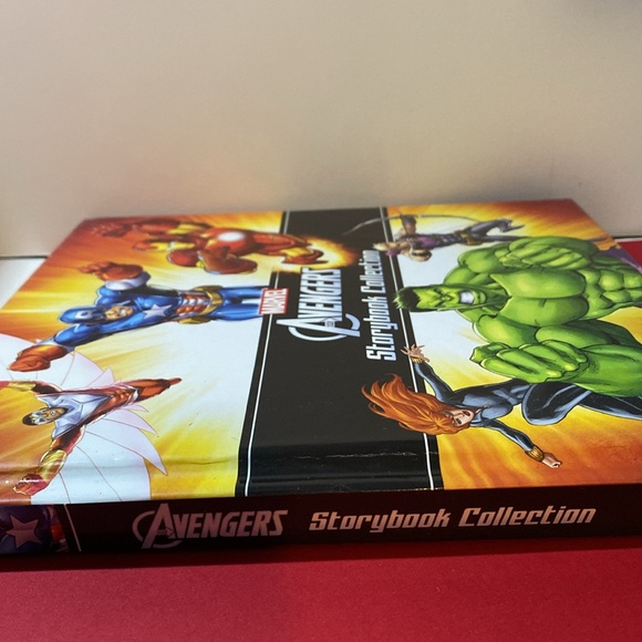 Marvel Avengers Story Book Collection Based On Marvel Comics - Picture 4 of 8